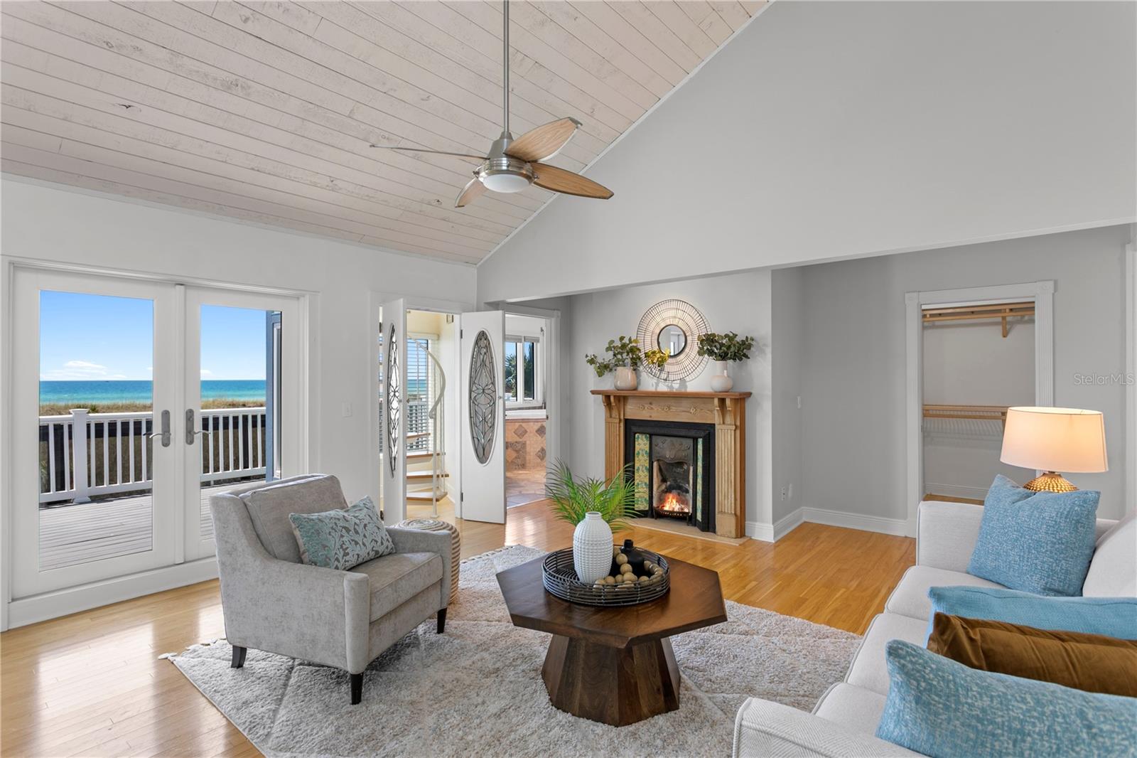 COLONIAL CORP REP - Residential