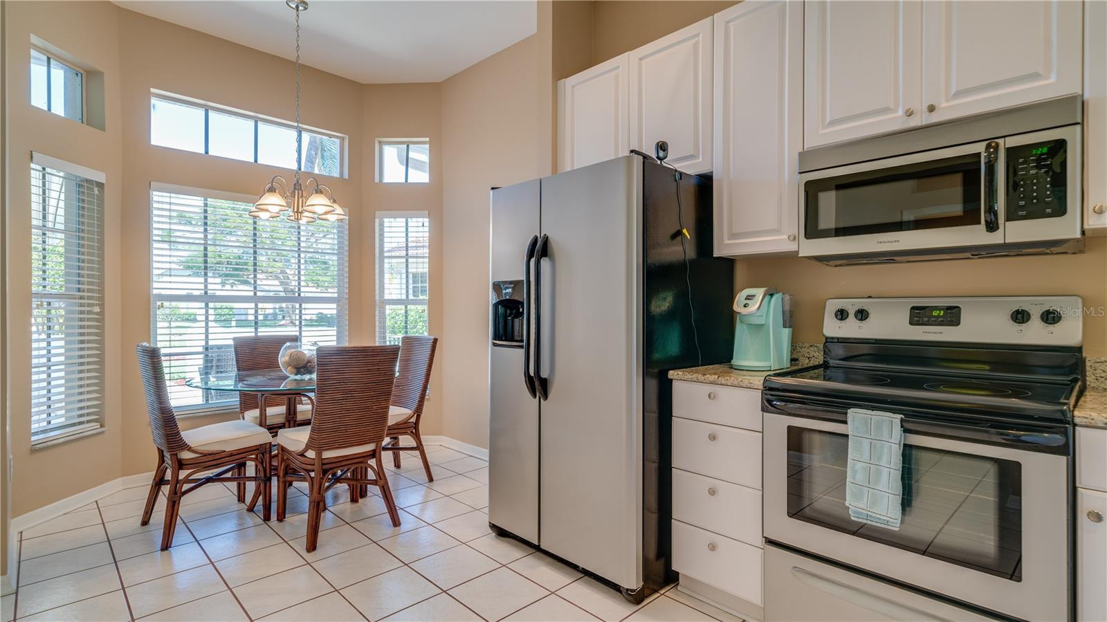 12760 DEVONSHIRE LAKES CIRCLE