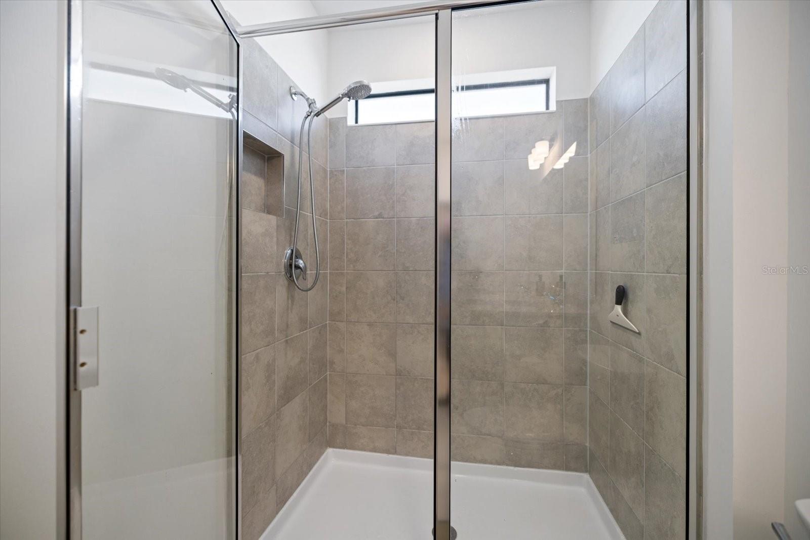 AVANTI/WATERSIDE - Residential