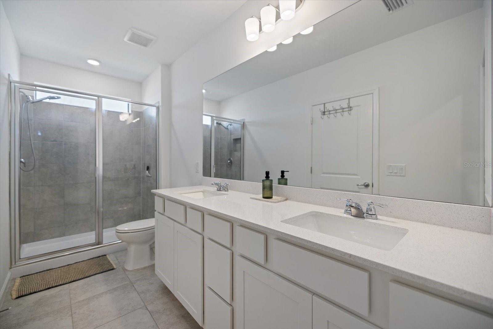 AVANTI/WATERSIDE - Residential