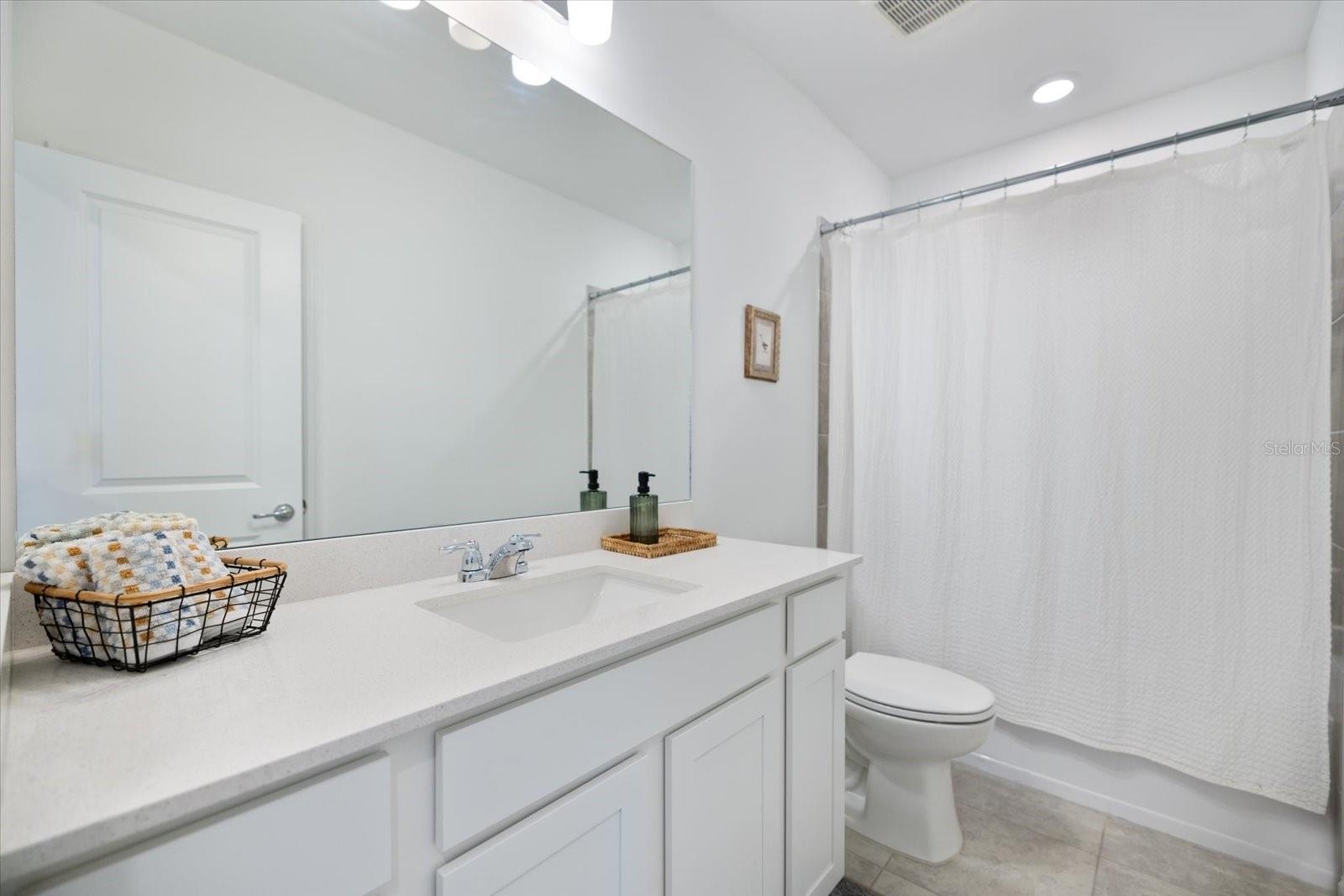 AVANTI/WATERSIDE - Residential