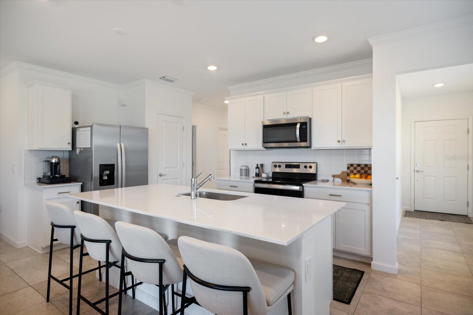 AVANTI/WATERSIDE - Residential