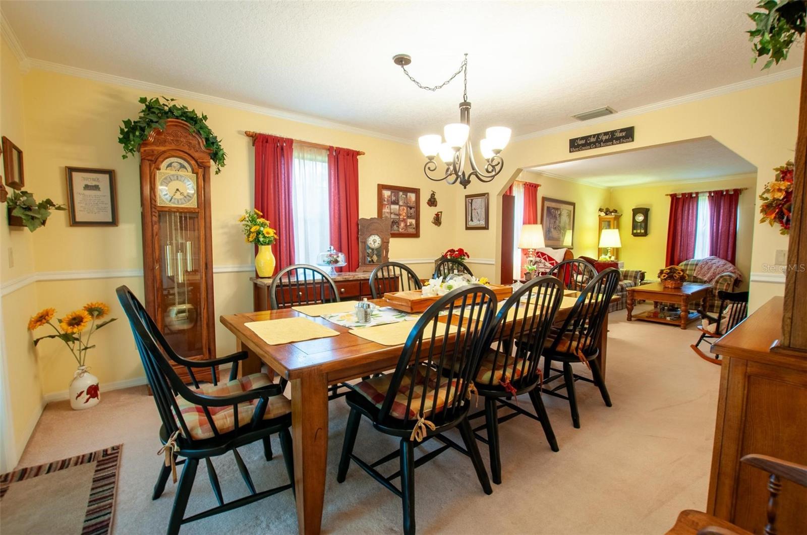 VOSS OAKS - Residential