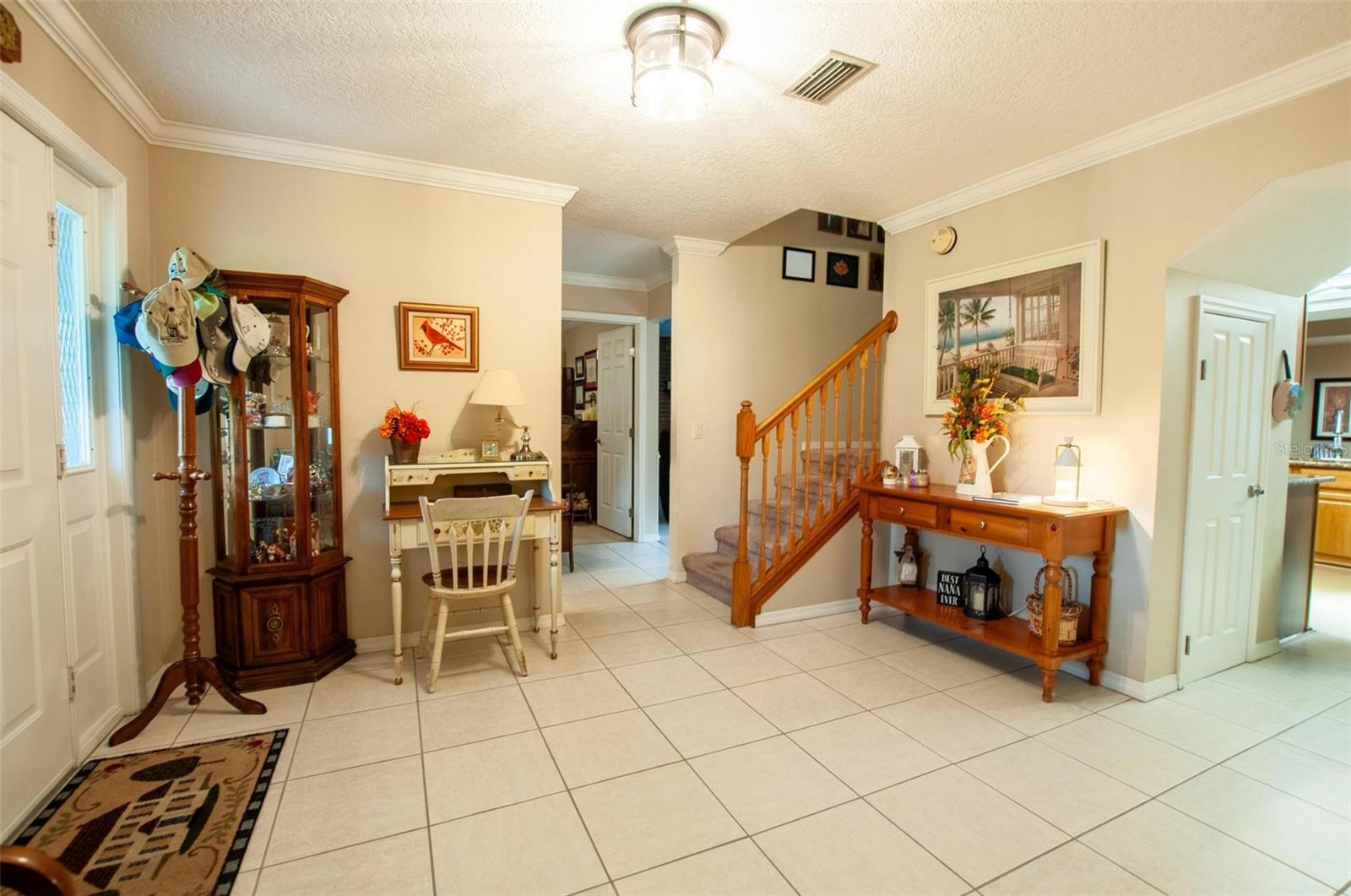 VOSS OAKS - Residential