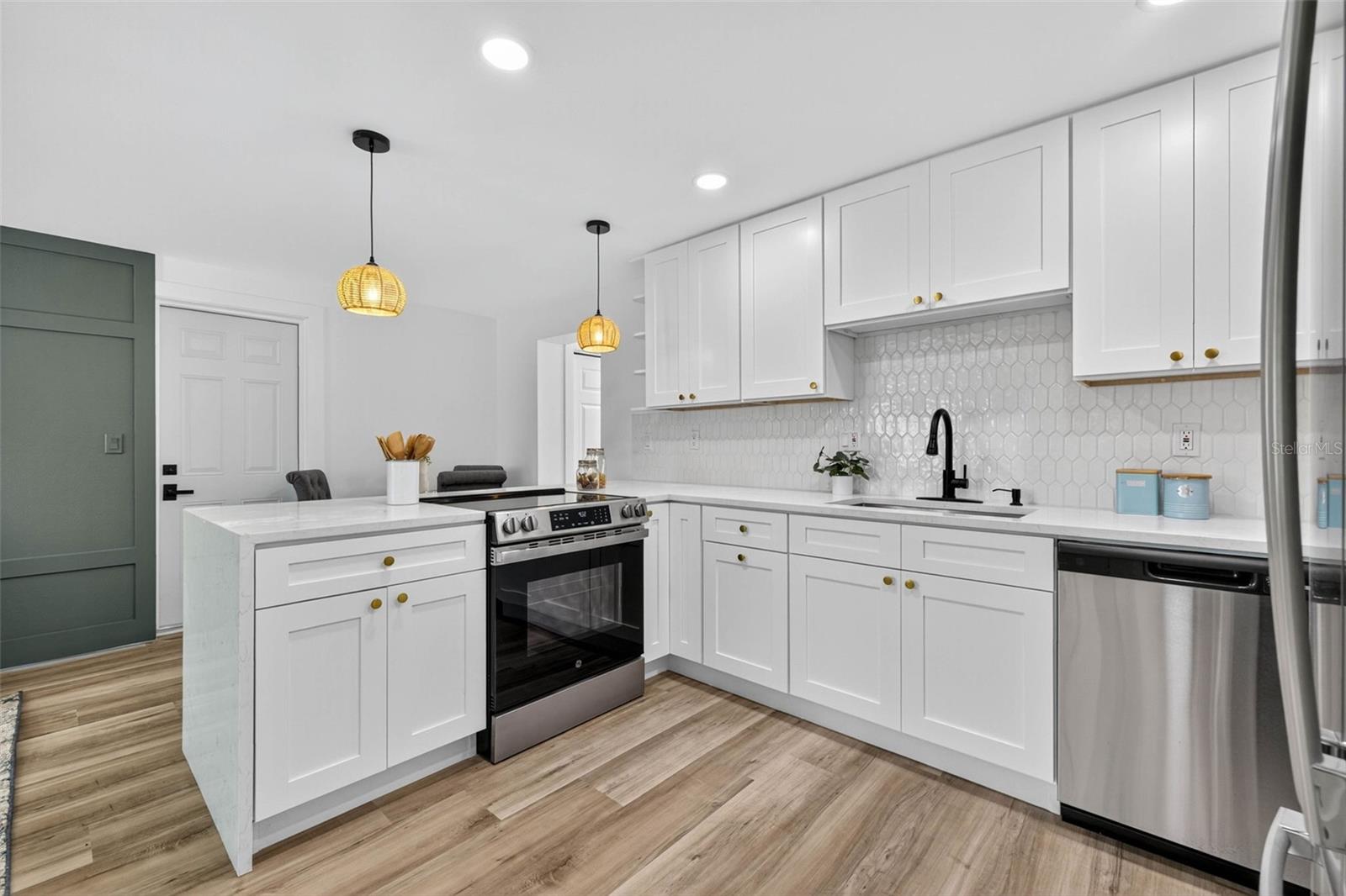 UNPLATTED - Residential