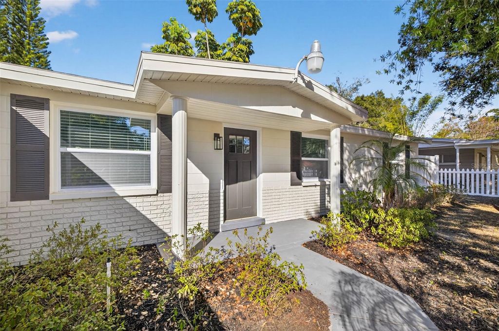 Photo of 1102 E Lambright Street, Tampa, FL 33604 (MLS # TB8449276)