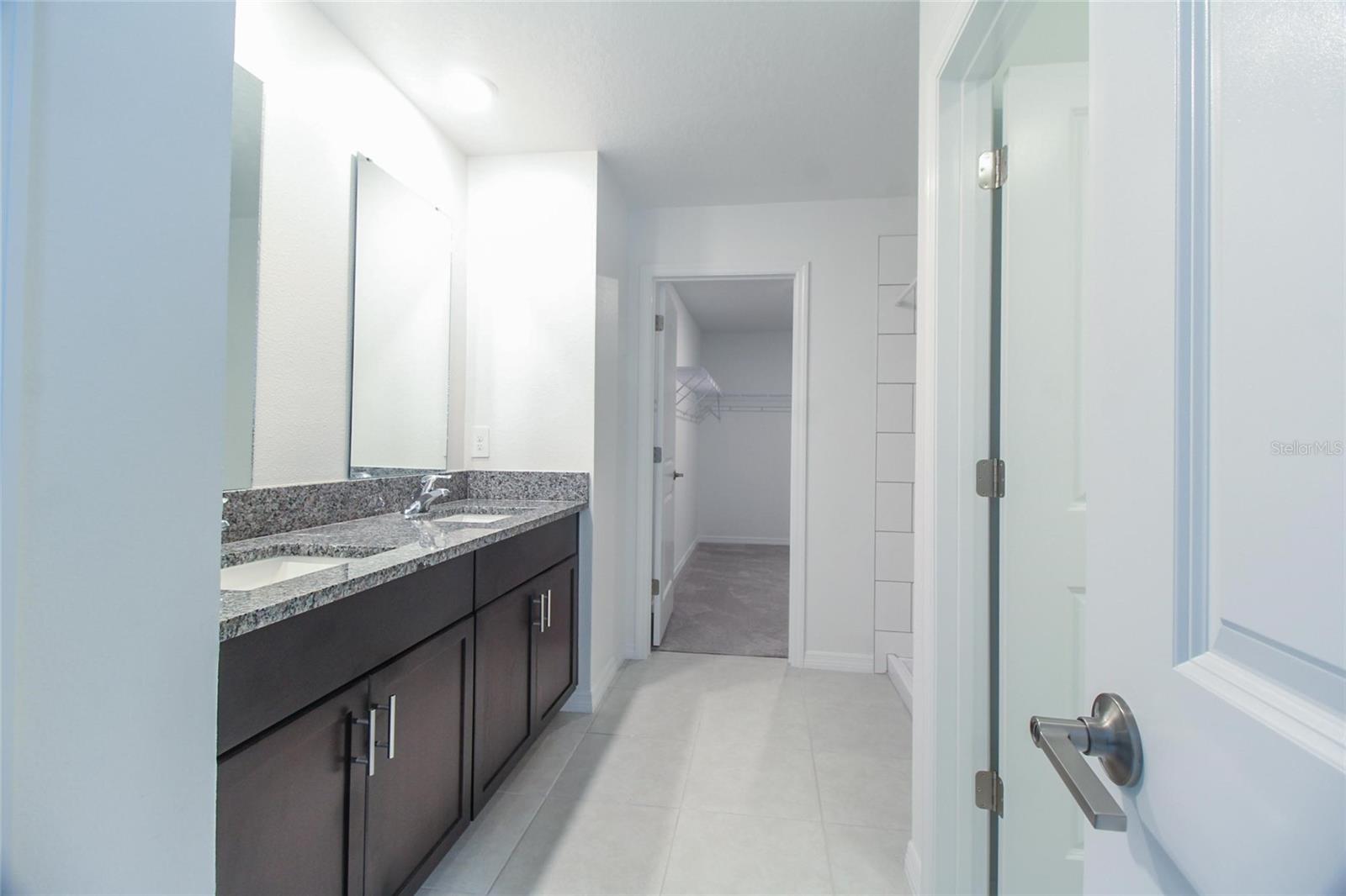 WIND MEADOWS - Residential Lease