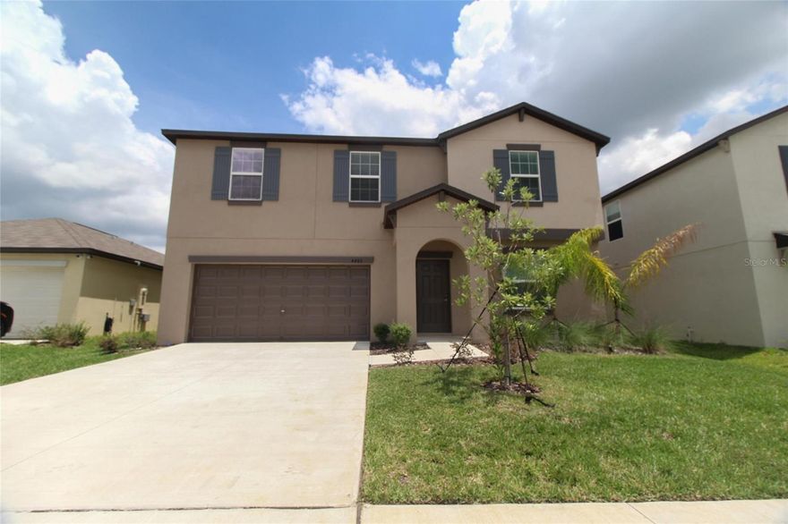 4485 Cosy Condor Ct - 4BD - 2.5BA - Available Now!
Bartow, FL | 4 BD | 2.5 BA | 2,584 SqFt

Welcome to this stunning home in the desirable Wind Meadows community! This spacious 4-bedroom, 2.5-bathroom property offers 2,584 SqFt of well-designed living space — ideal for families or professionals seeking comfort, style, and convenience.

Property Features:
• 4 large bedrooms
• 2.5 full bathrooms
• Bright open-concept living area
• Modern kitchen with stainless steel appliances & island
• Large primary suite with walk-in closet & en-suite bathroom
• Separate laundry room
• 2-car garage

Community Amenities – Wind Meadows:
• Community playground
• Sidewalks throughout for walking & biking
• Convenient to schools, shopping, and dining