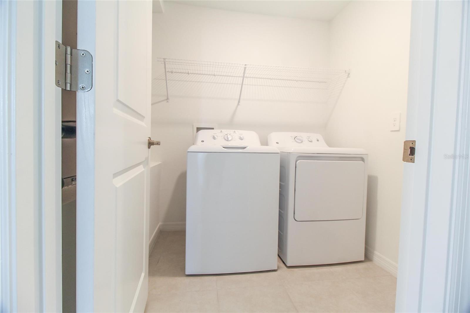 WIND MEADOWS - Residential Lease