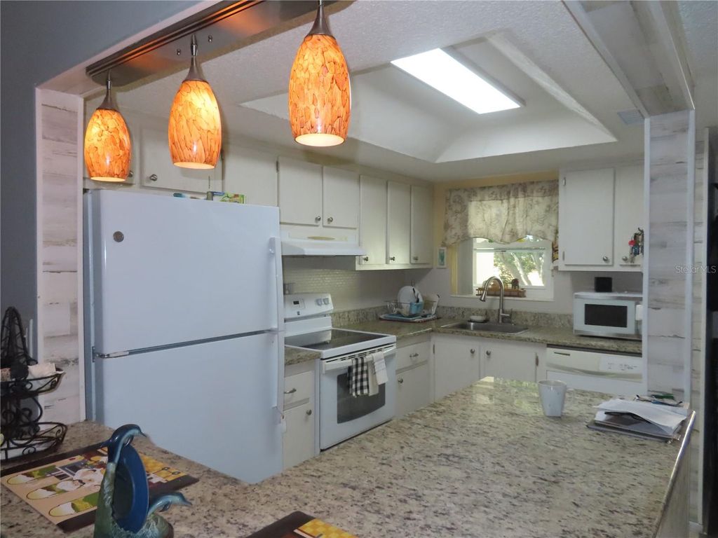 Photo of 1524 Lakeview Road #203, Clearwater, FL 33756 (MLS # TB8454216)