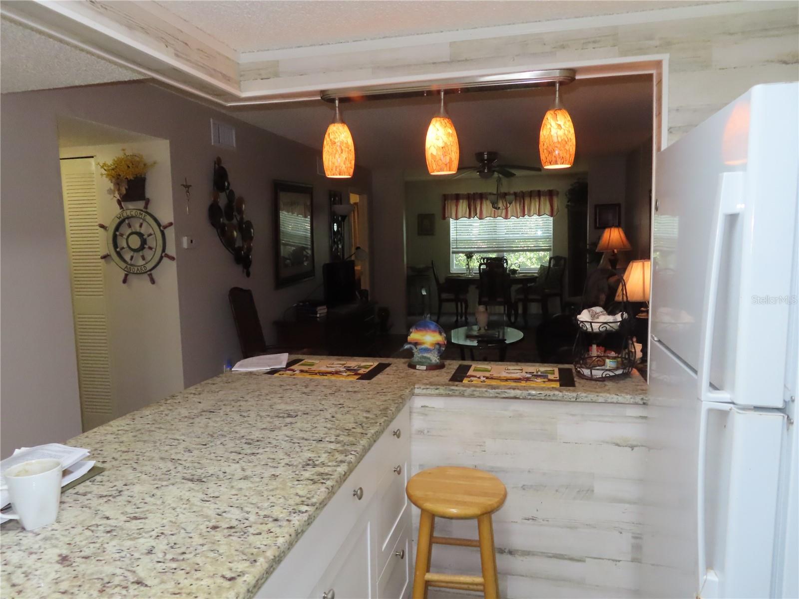 1524 LAKEVIEW ROAD 203