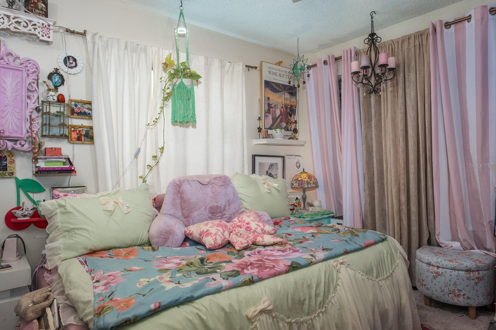 HIGHLAND RIDGE UNIT 1 - Residential