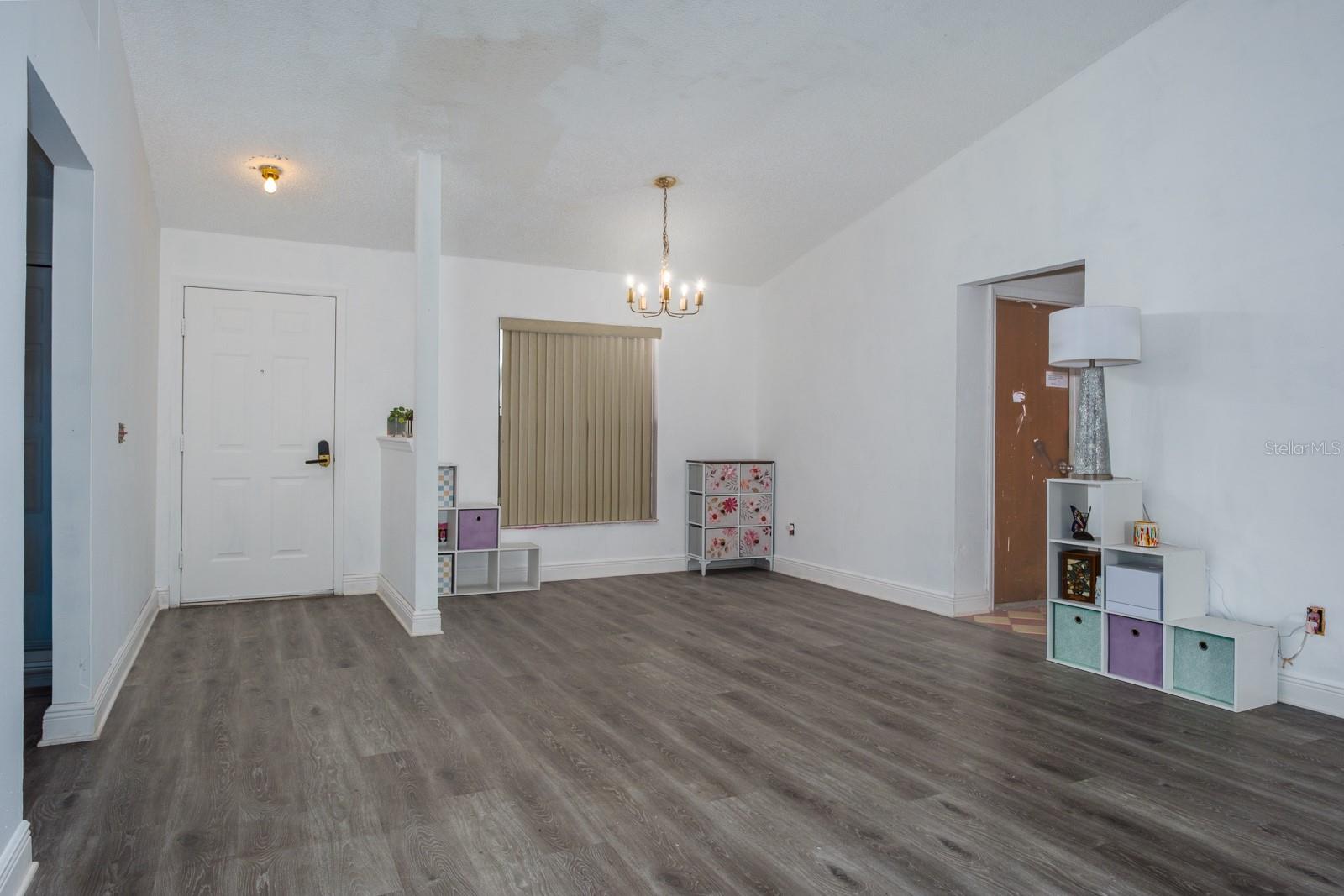 HIGHLAND RIDGE UNIT 1 - Residential