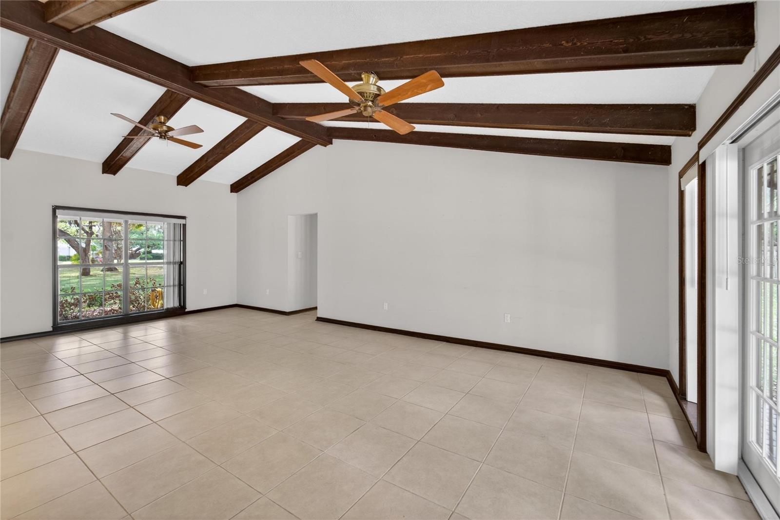 SHADOW RUN - Residential