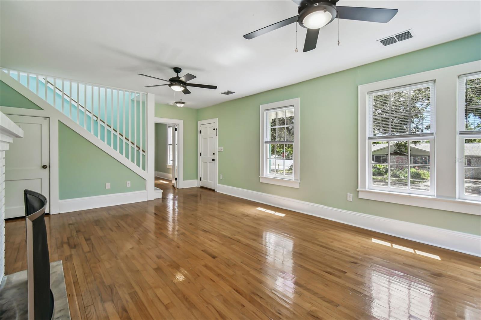 GROVE TERRACE - Residential