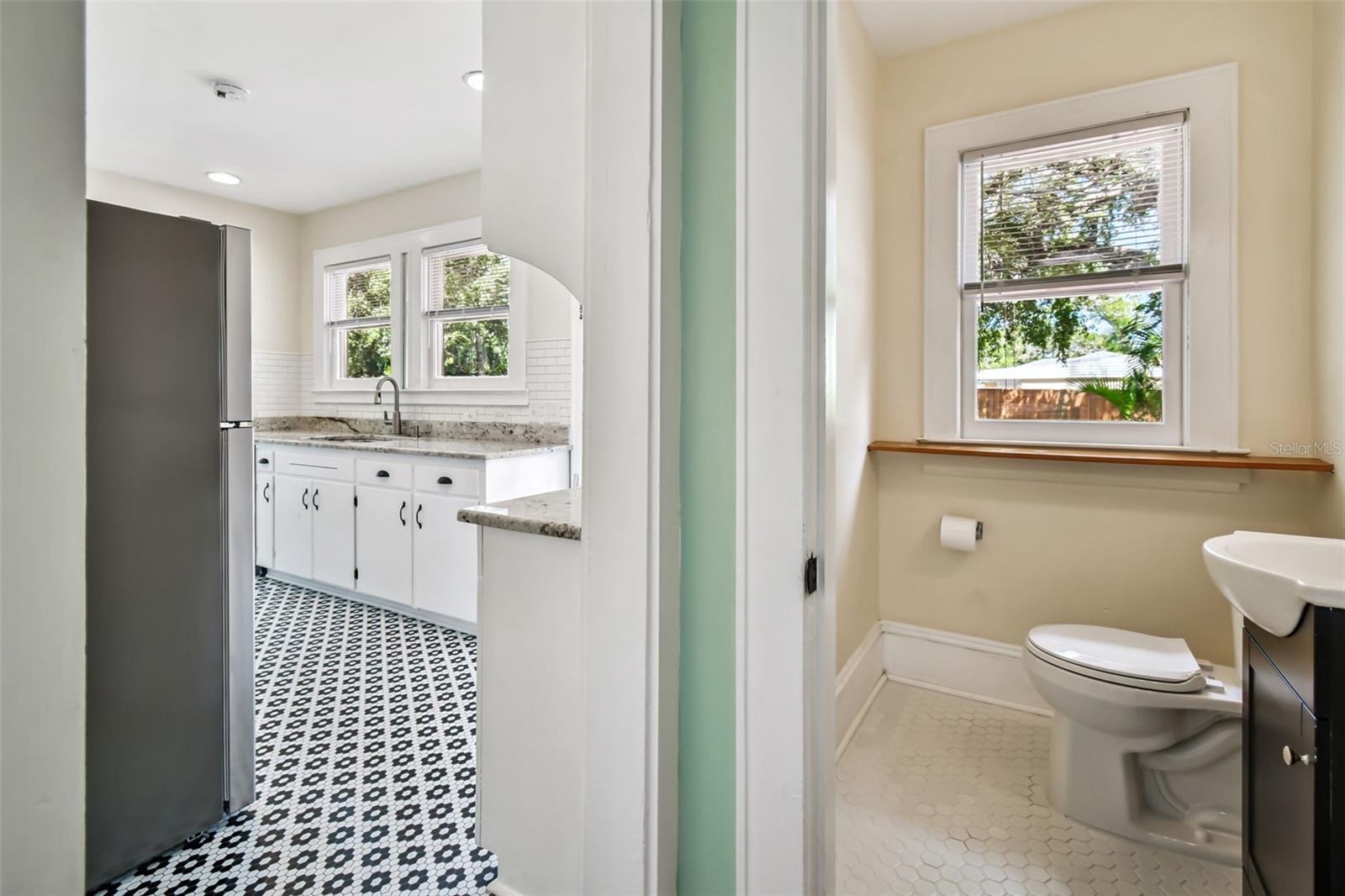 GROVE TERRACE - Residential