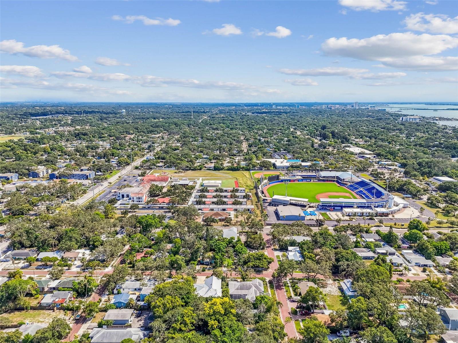 GROVE TERRACE - Residential