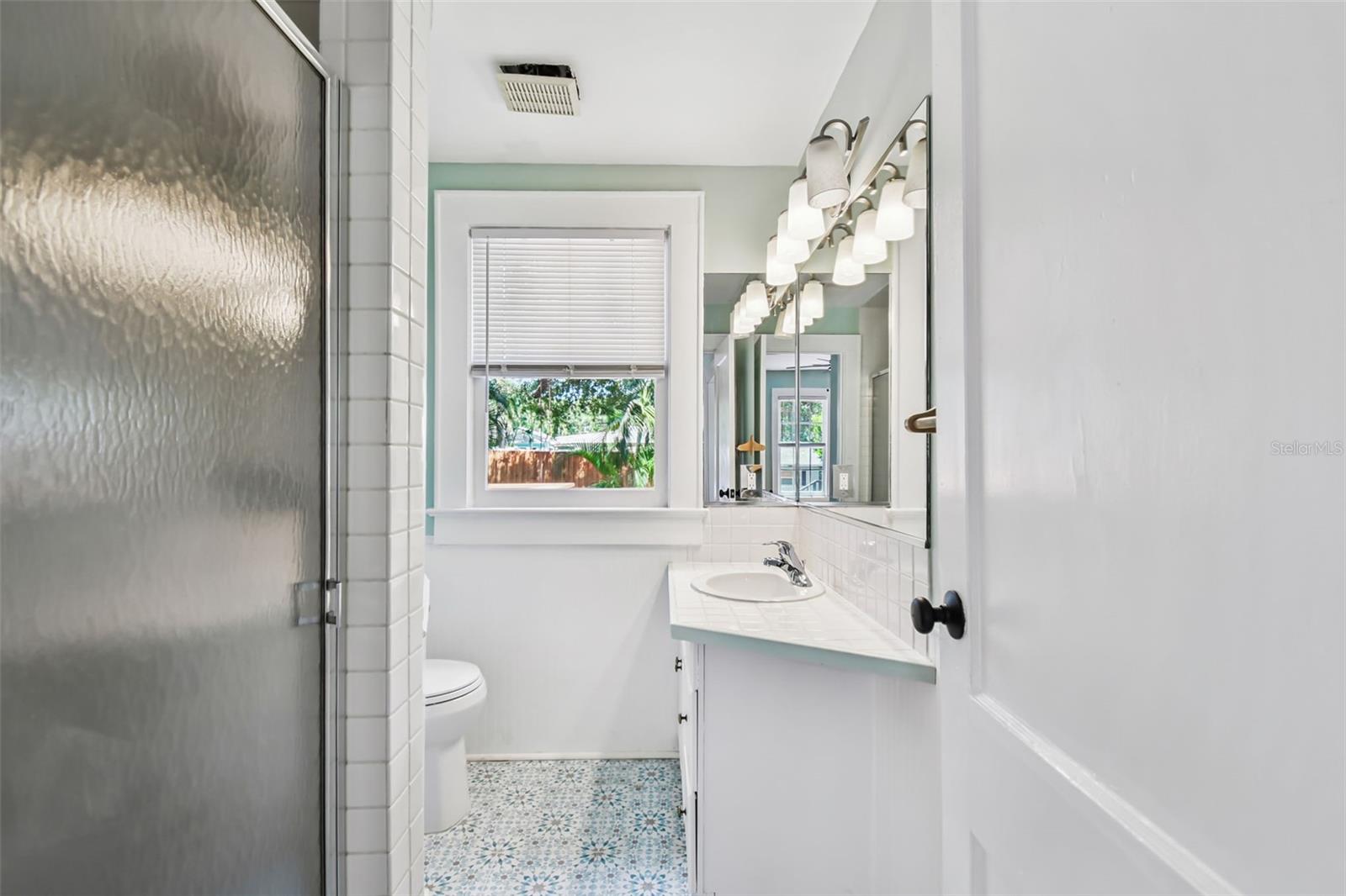 GROVE TERRACE - Residential