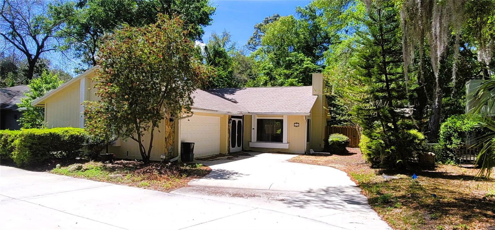171 FOX GLEN COURT