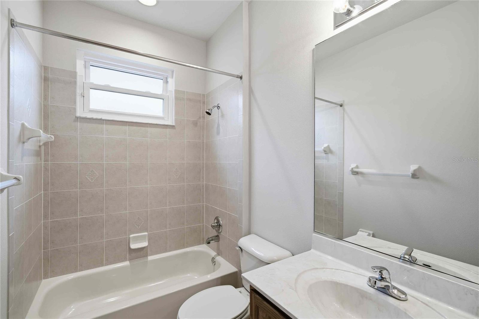 HILLSIDE VILLAS SECOND ADD - Residential