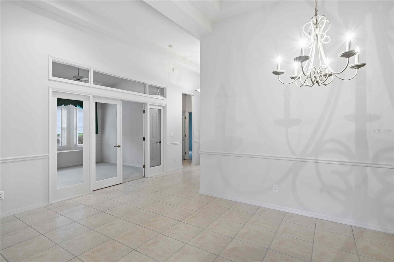 HILLSIDE VILLAS SECOND ADD - Residential