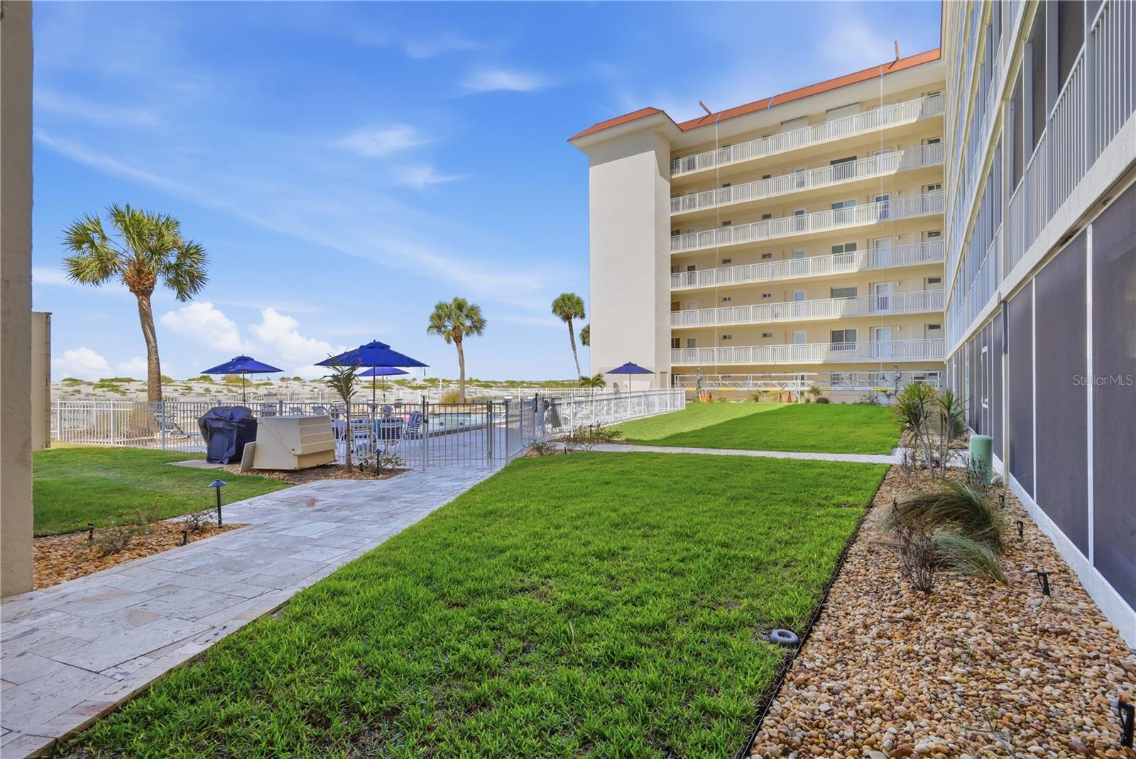 TOWERS - Residential