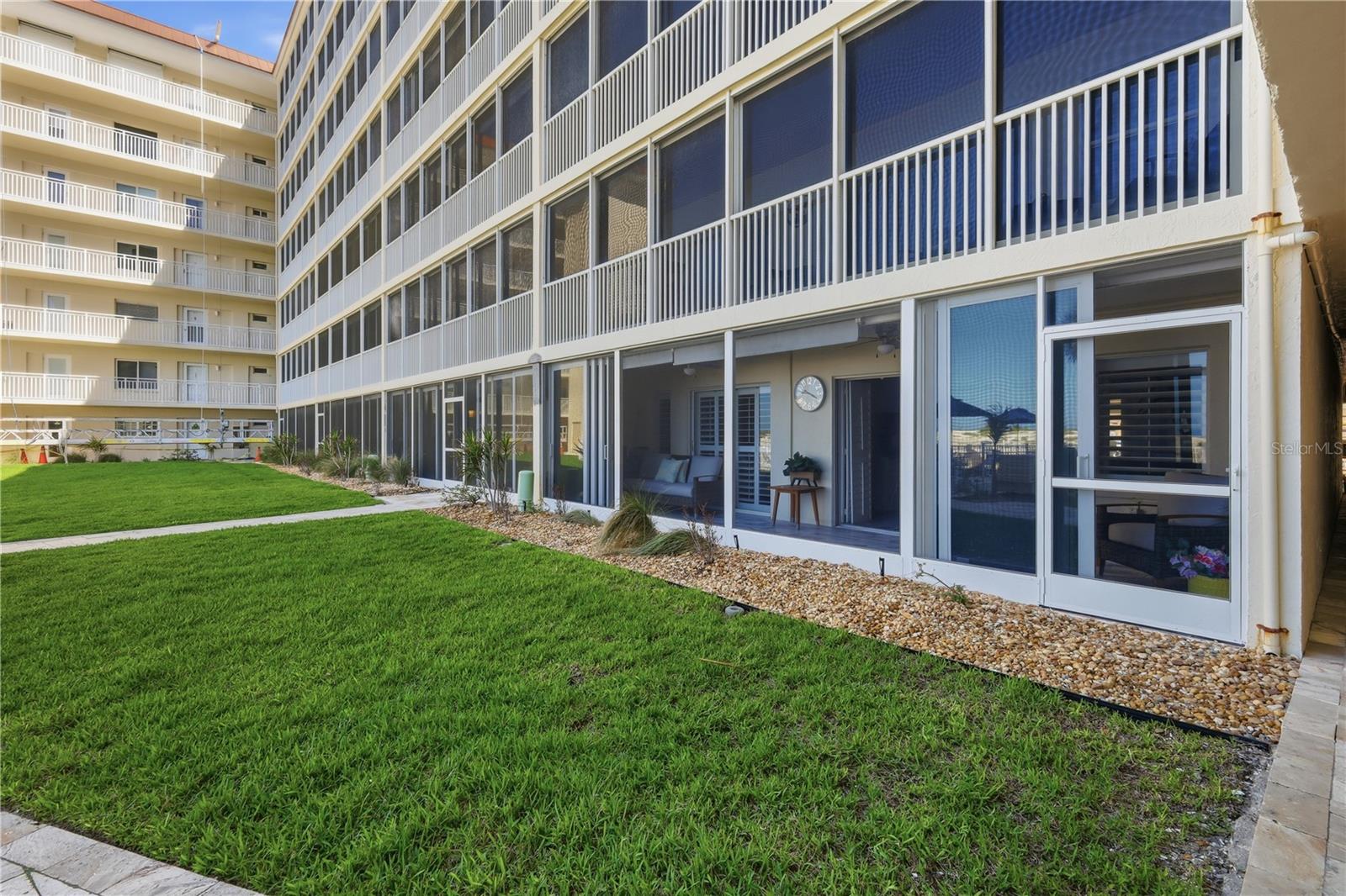 TOWERS - Residential