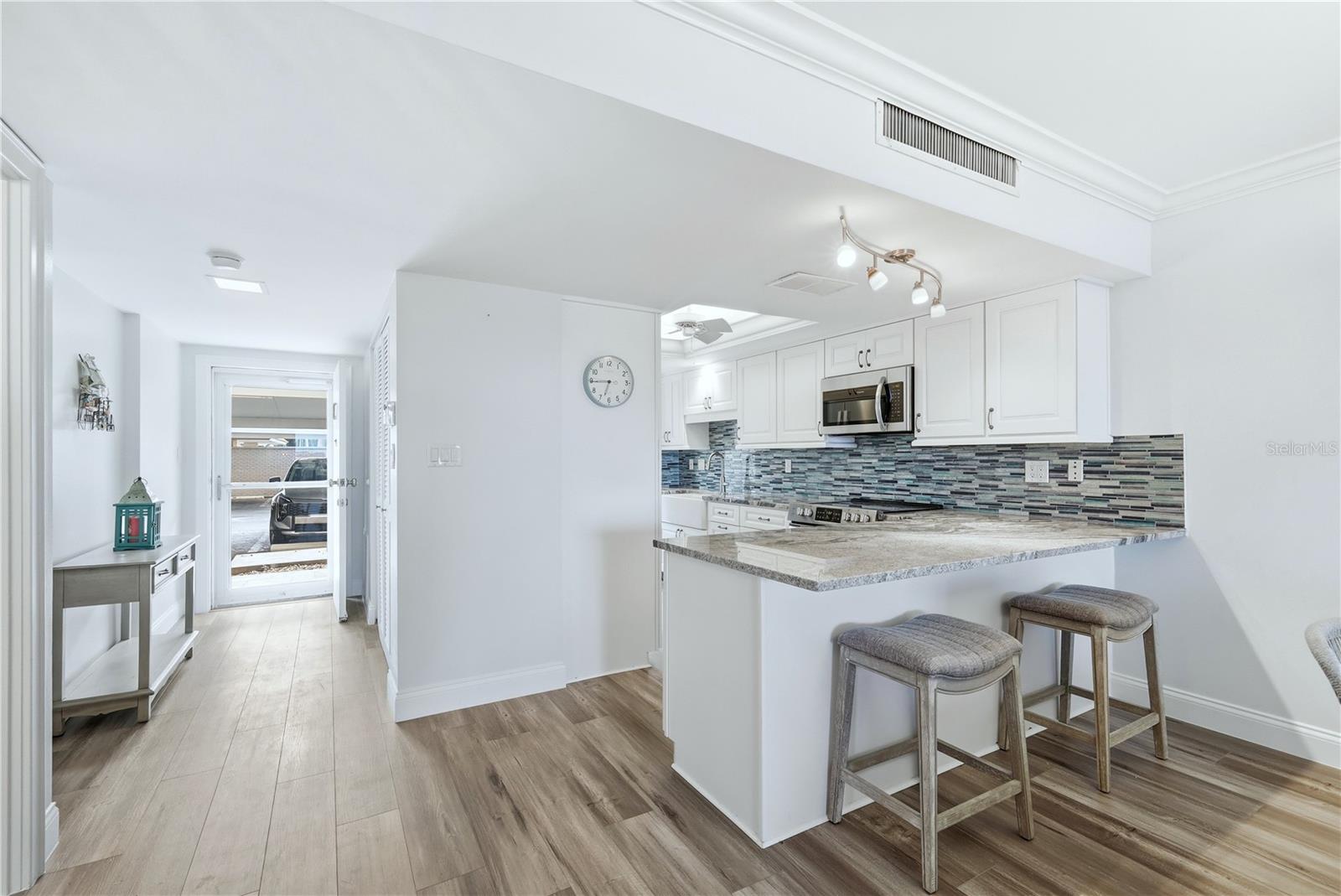 TOWERS - Residential