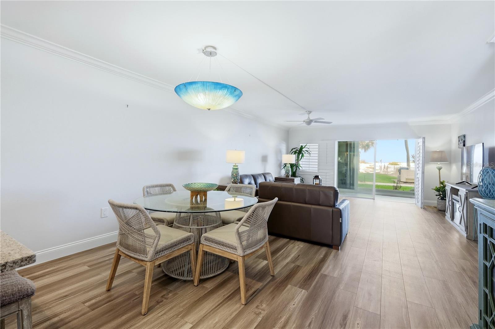 TOWERS - Residential