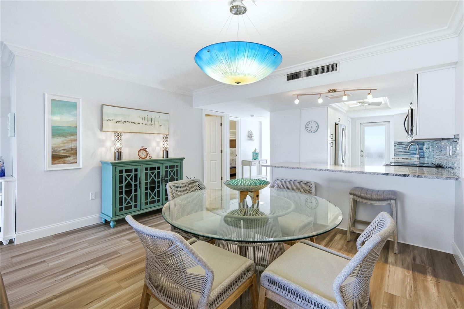 TOWERS - Residential