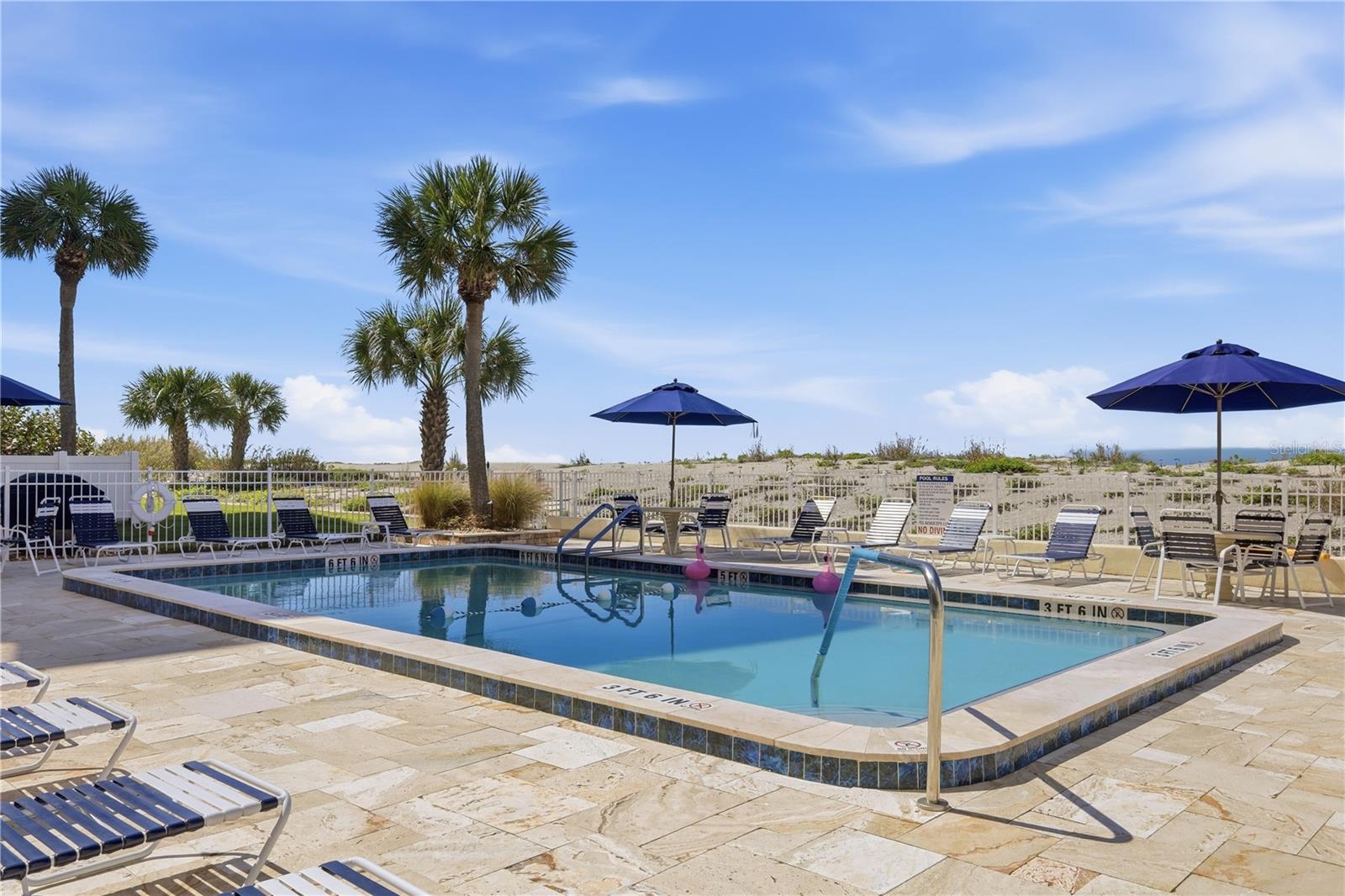 TOWERS - Residential