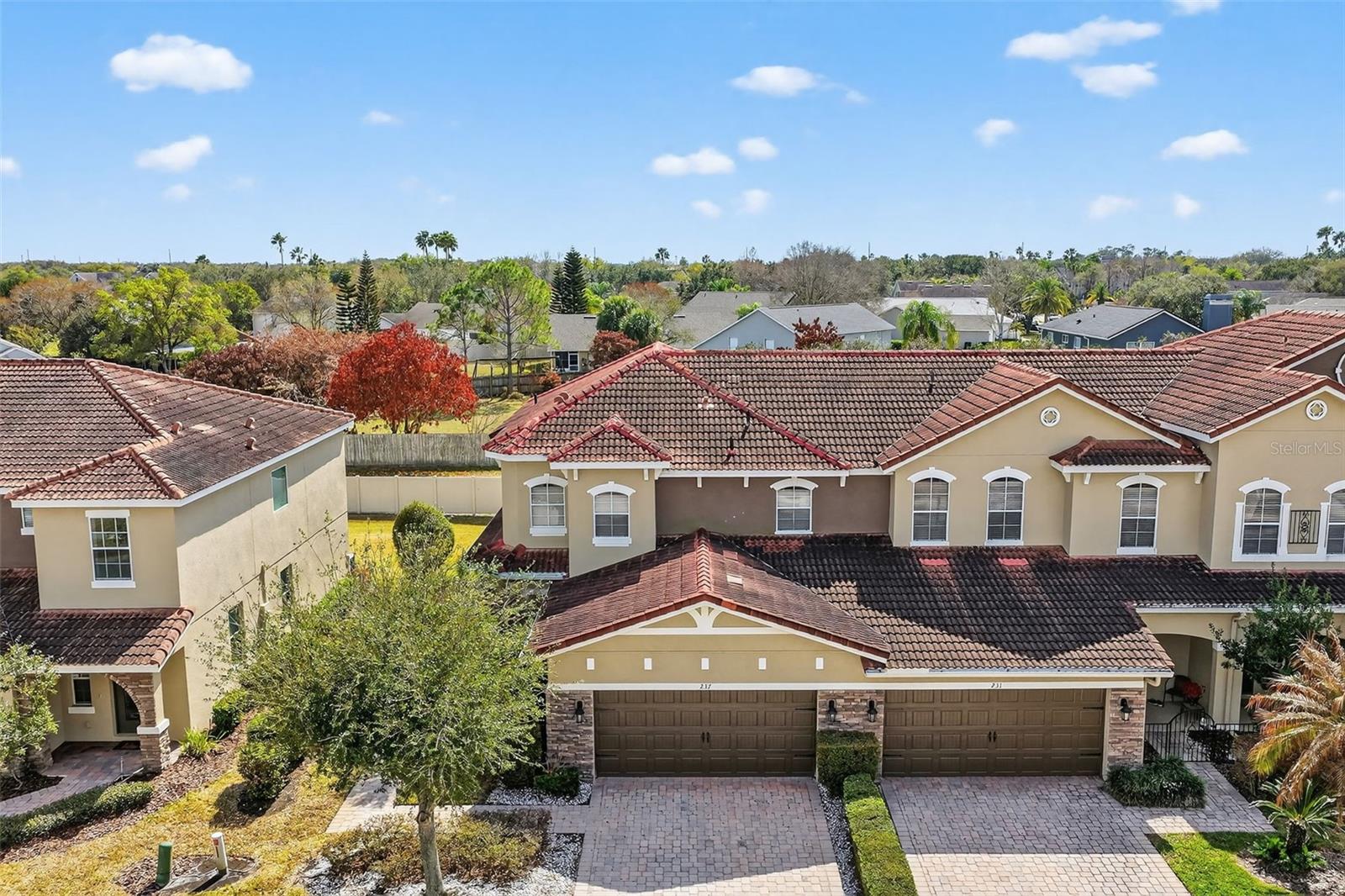 237 WHITE DOGWOOD LANE