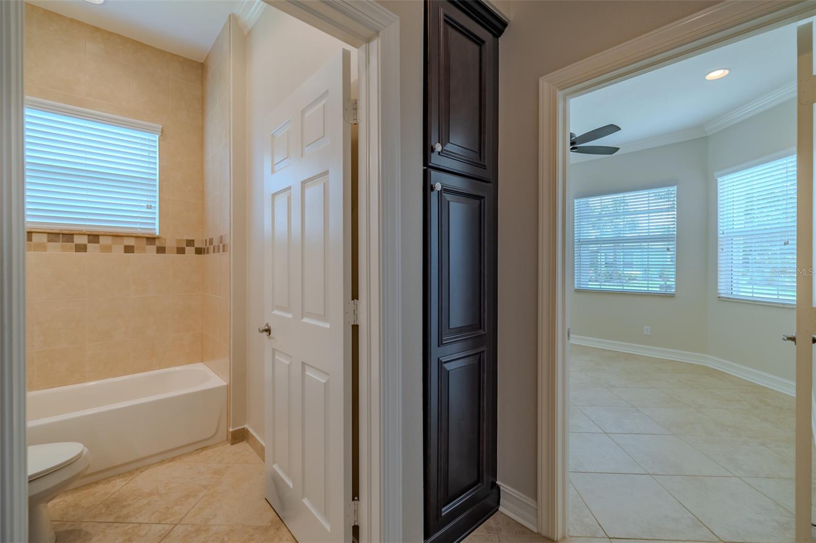 VALENCIA LAKES TR J PH 1 - Residential