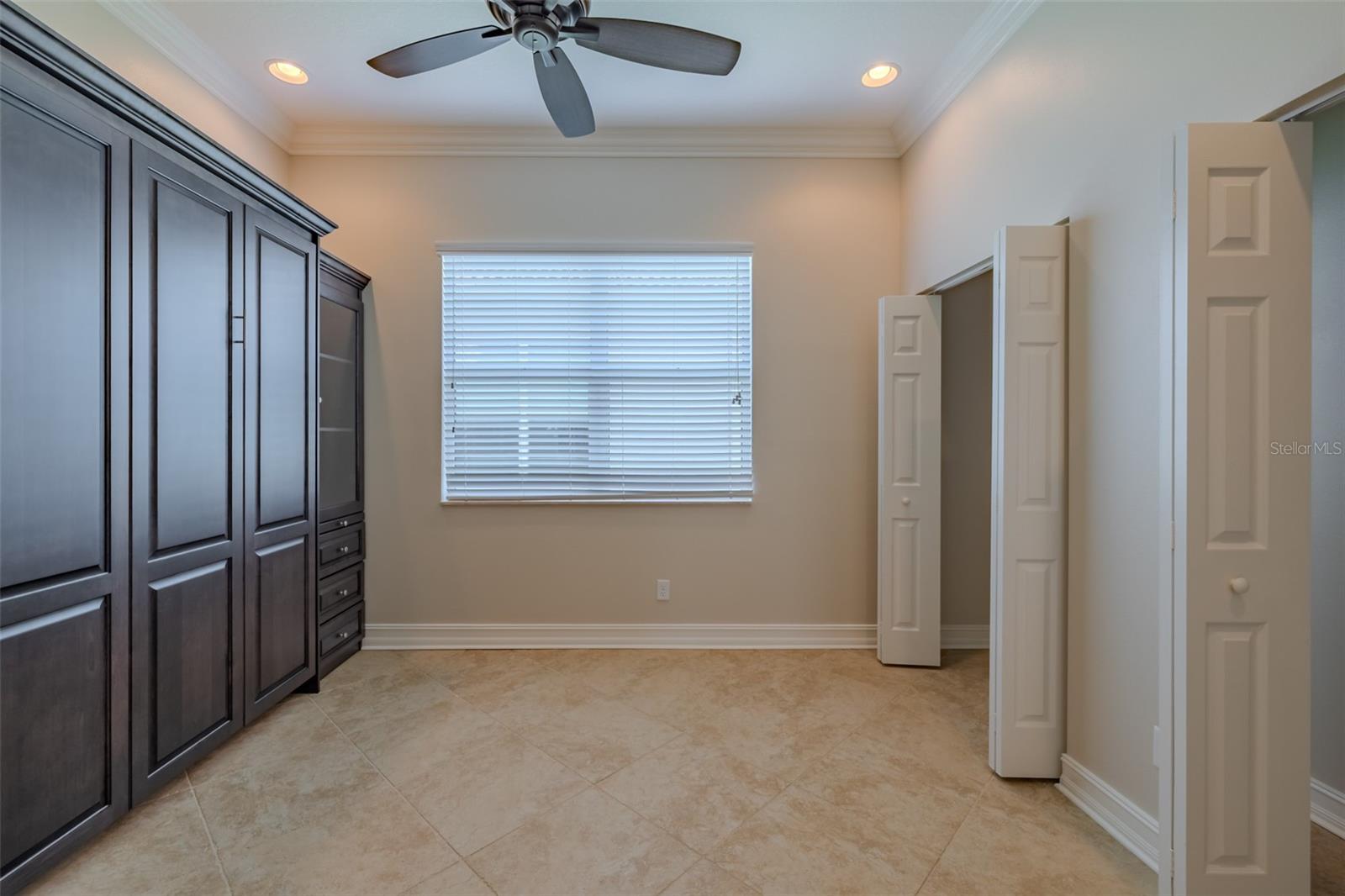 VALENCIA LAKES TR J PH 1 - Residential