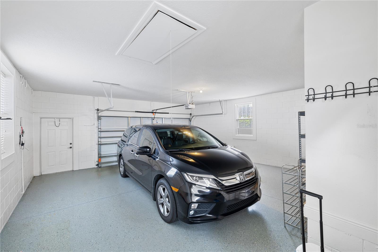 BALDWIN PARK UNIT 10 - Residential Lease
