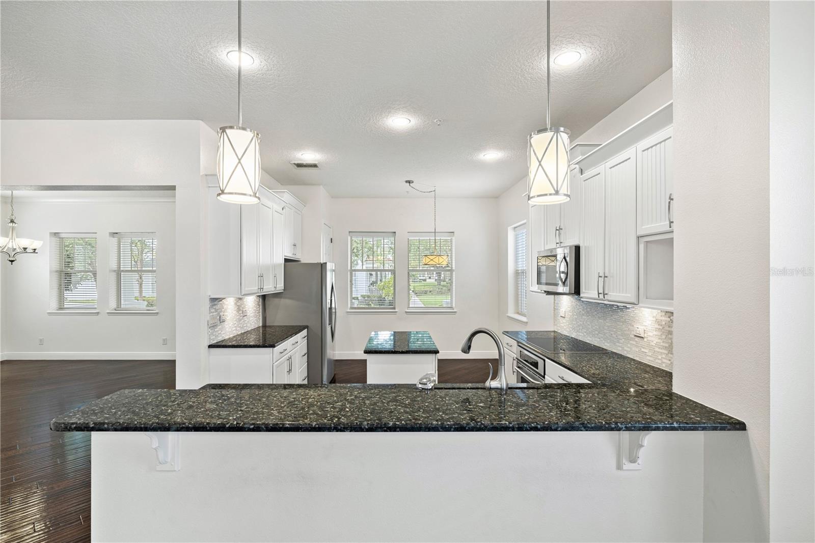BALDWIN PARK UNIT 10 - Residential Lease