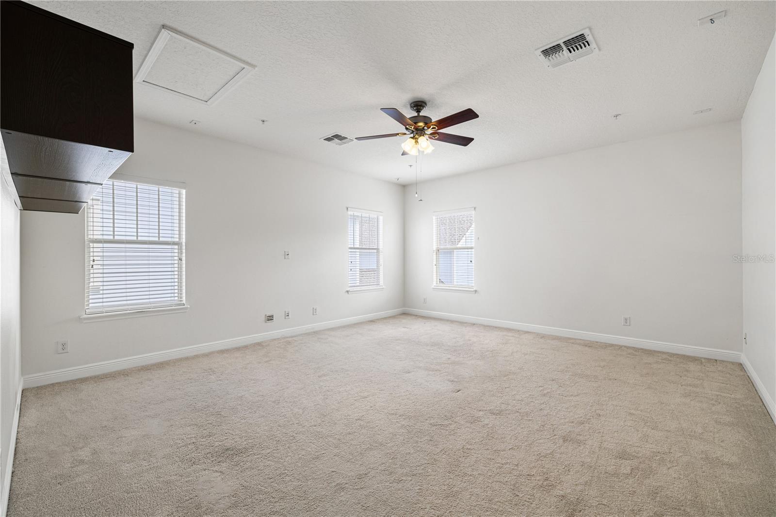 BALDWIN PARK UNIT 10 - Residential Lease