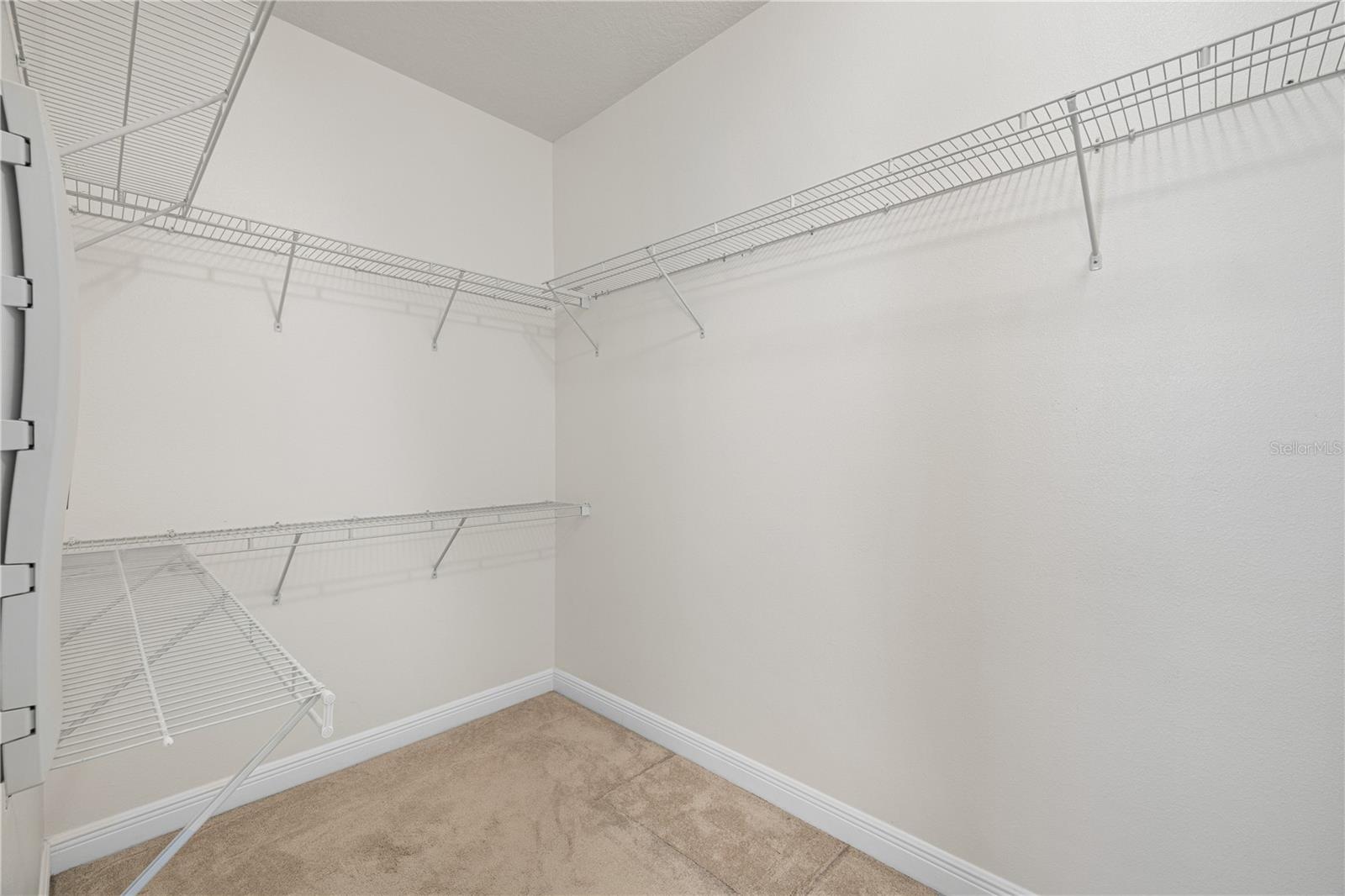 BALDWIN PARK UNIT 10 - Residential Lease