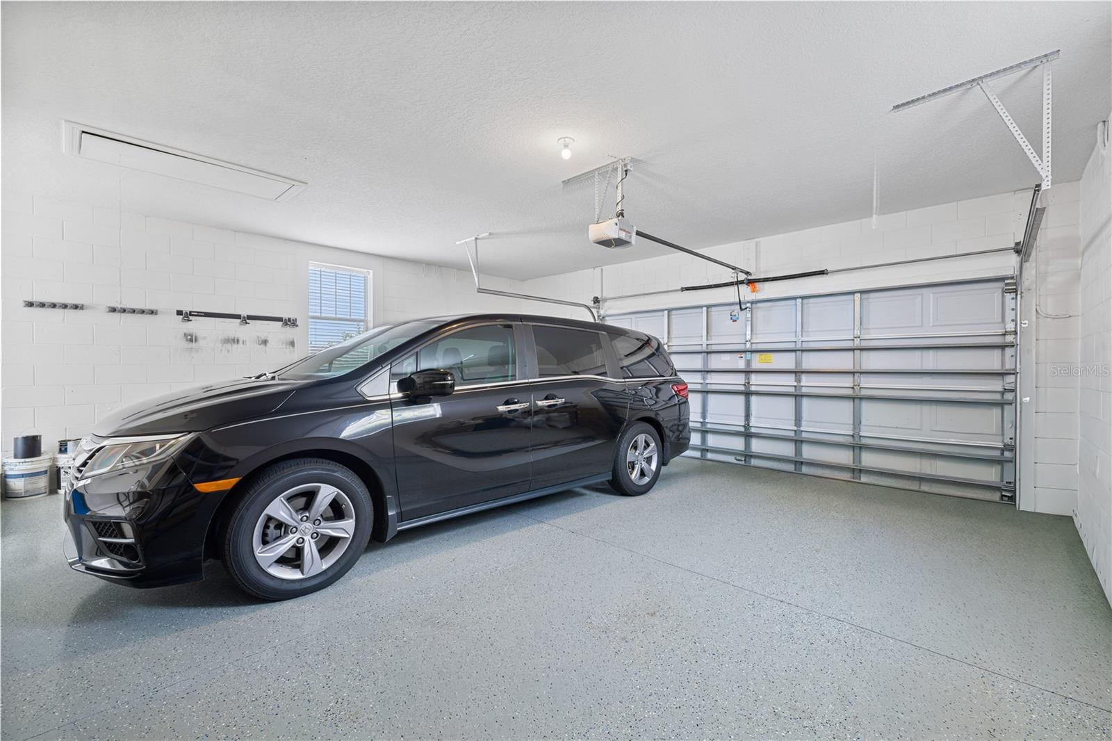 BALDWIN PARK UNIT 10 - Residential Lease