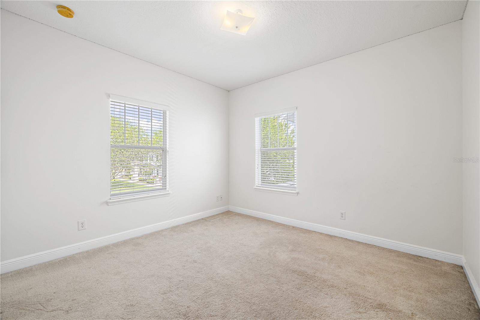 BALDWIN PARK UNIT 10 - Residential Lease