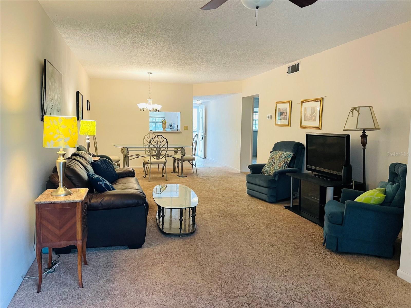 PATRICIAN OAKS - Residential