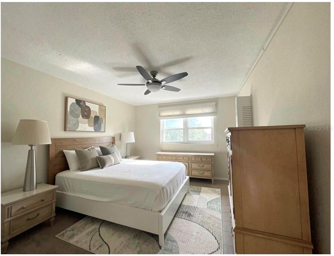 PATRICIAN OAKS - Residential