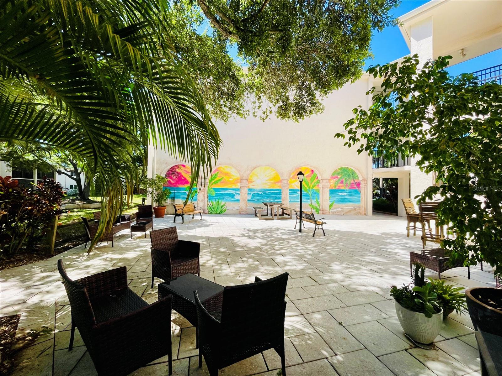 PATRICIAN OAKS - Residential