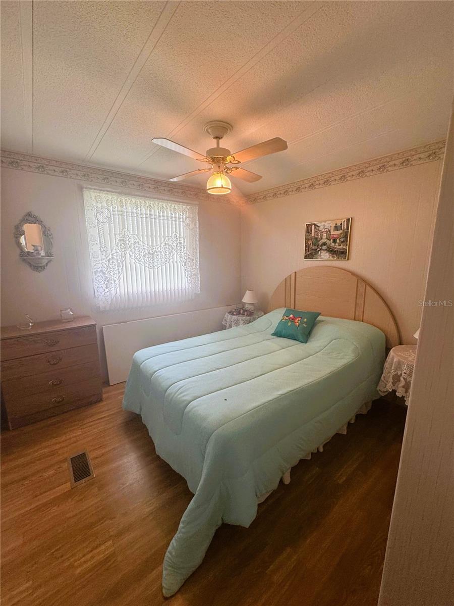 HAWTHORNE AT LEESBURG A COOP - Residential