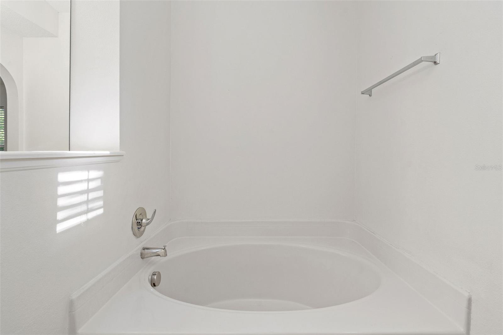 CHAPEL PINES PH 1B - Residential Lease