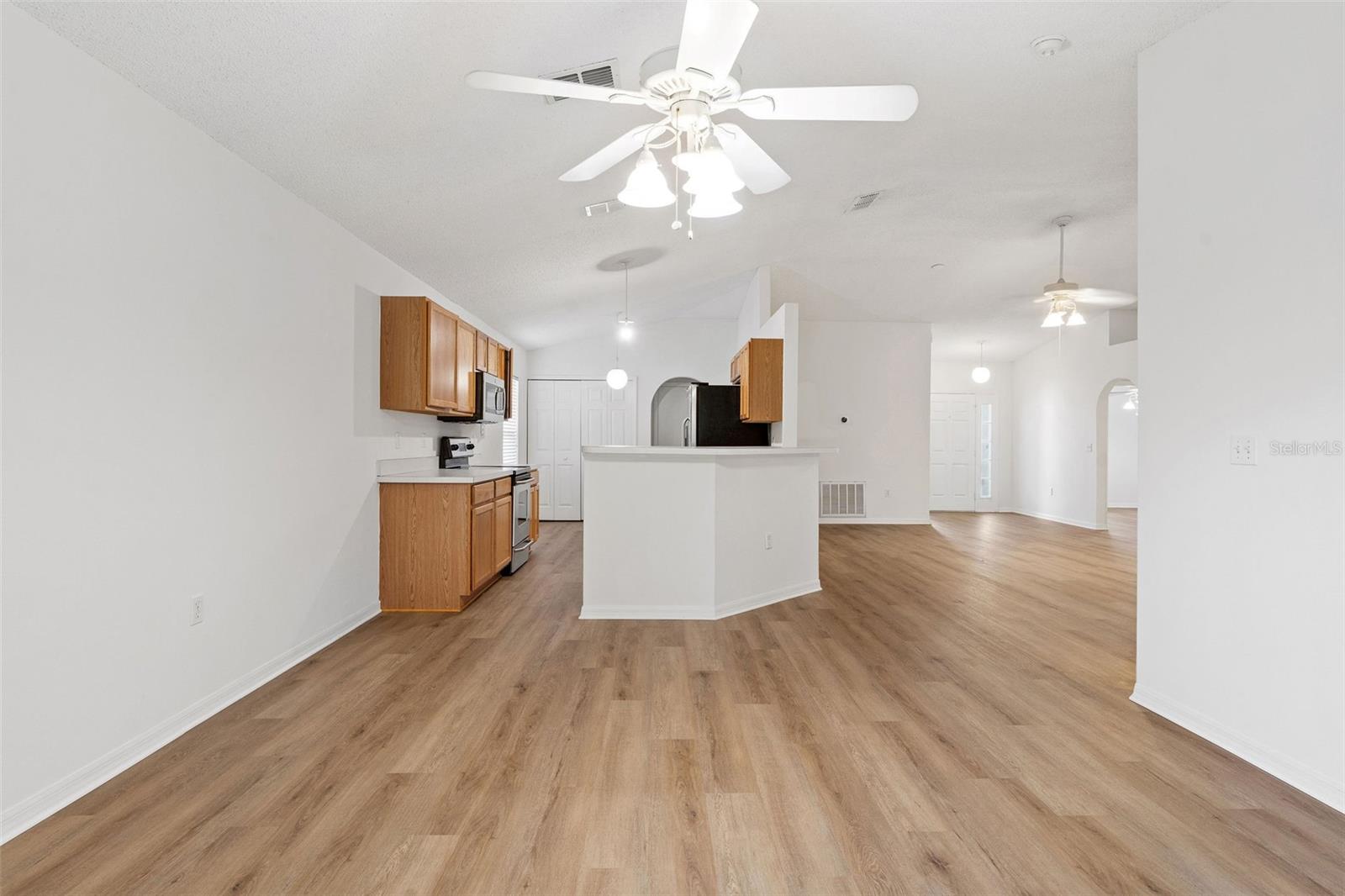 CHAPEL PINES PH 1B - Residential Lease