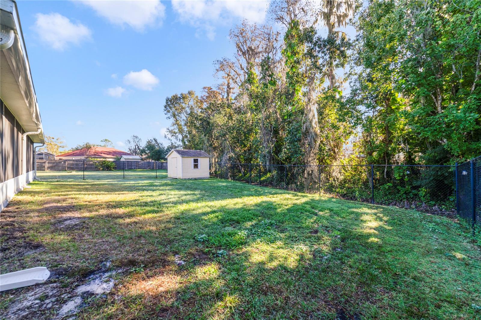 COLLEGE HEIGHTS PH 02 - Residential Lease