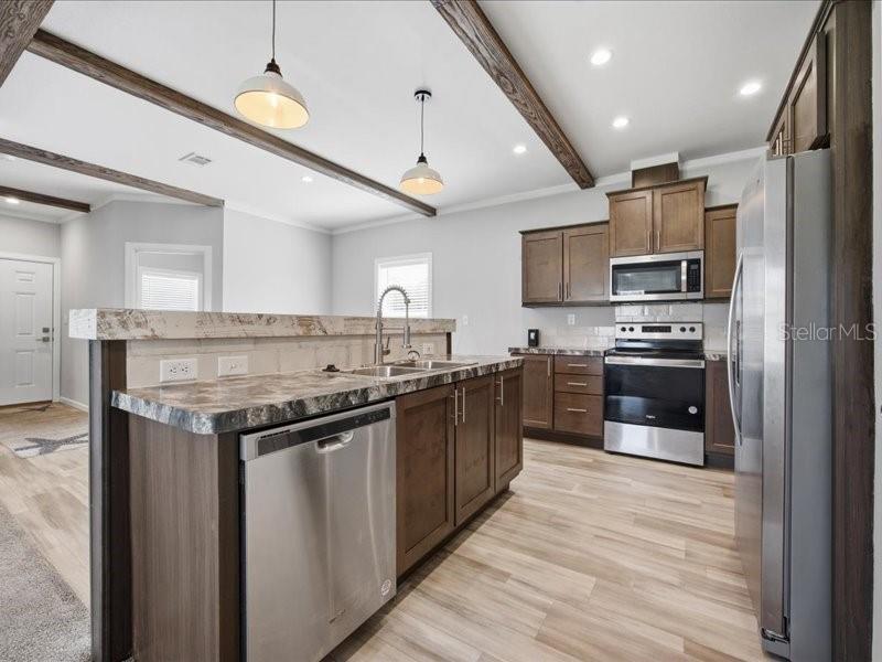 RIVER RANCH SHORES - Residential