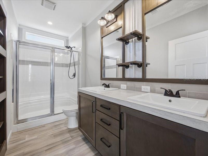 RIVER RANCH SHORES - Residential