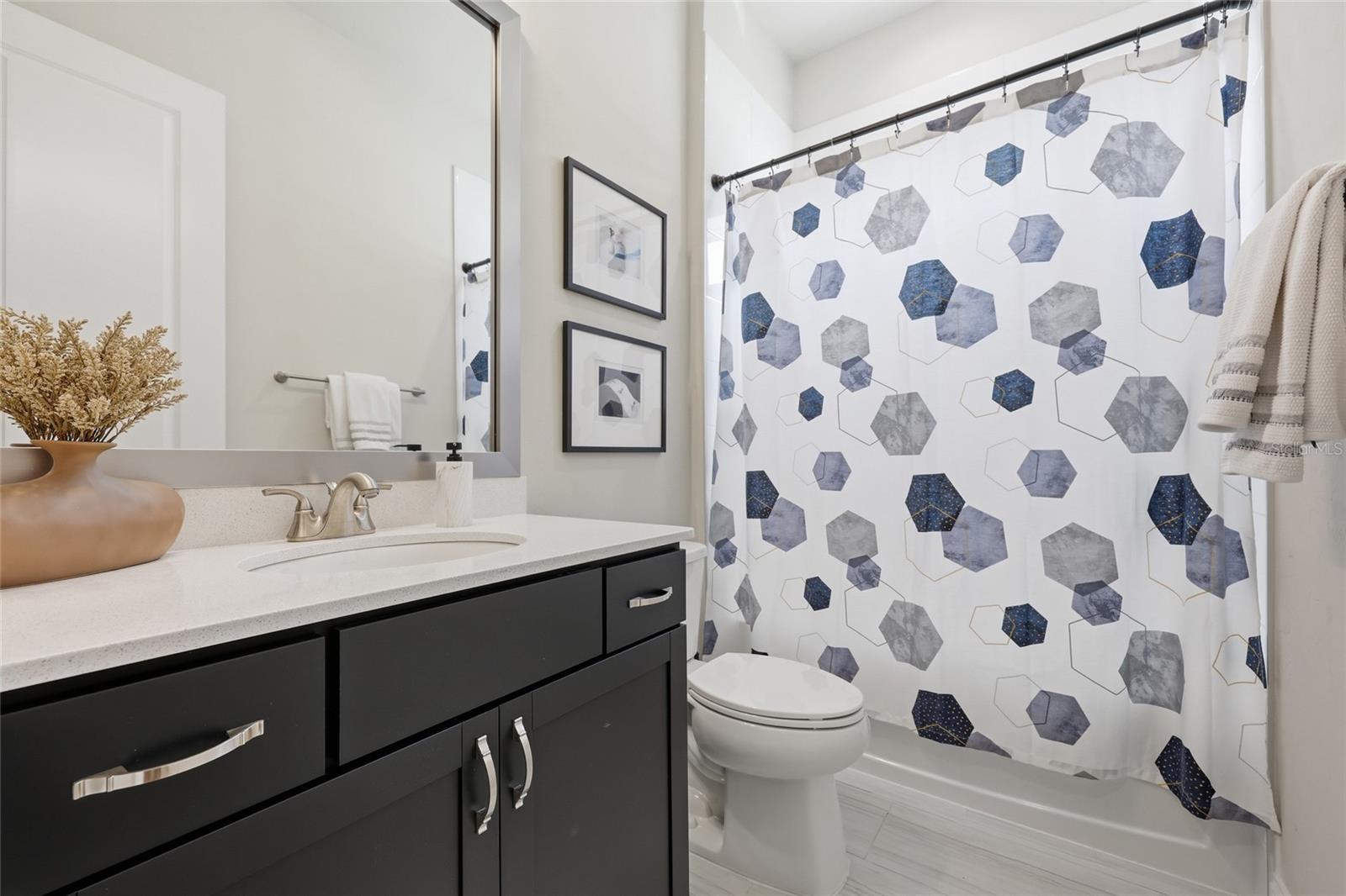 OAKMONT PH 3 PB 35 PG 60 - Residential